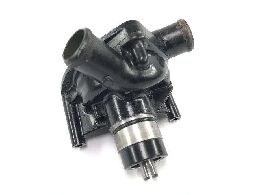 トライアンフ デイトナ 955I T595 [1998] - ウォーターポンプ クーラントポンプ ポンプハウジング