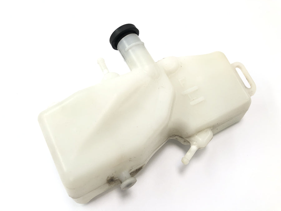 Suzuki VZ 1500 WVCU [2011] - Tanque de expansão do líquido refrigerante