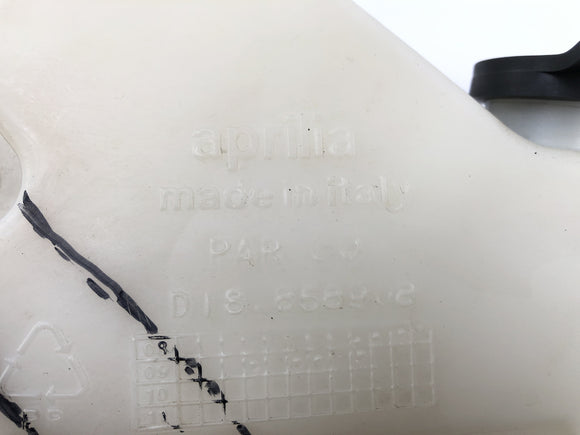 Aprilia RSV4 1000 [2010] - Coolant expansion tank