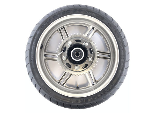 Honda CBF 1000 A SC58 [2006] - Rim de roue arrière à l'arrière avec roue de chaîne