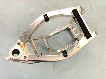 Suzuki GSX -R 1100 W GU75 C [1993] - Frame zonder papieren - 0