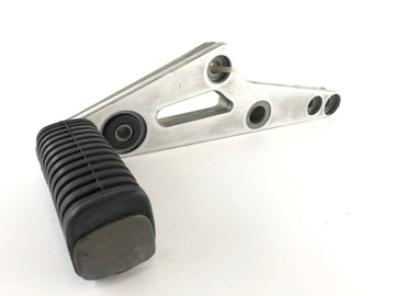 Yamaha XS 1100 2H9 [1978] - Soziusfußraste rechts mit Fußrastenaufnahme - 0