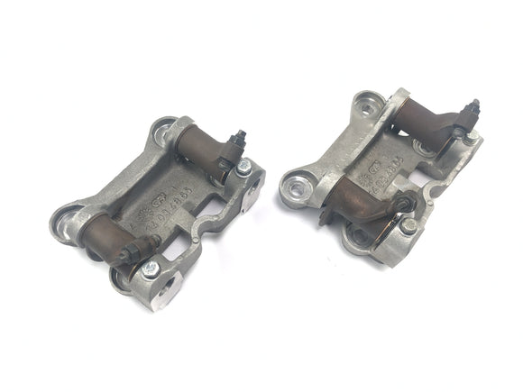 Moto Guzzi California 1100 EV KD [1998] - keinuvarren kiinnikkeet keinuvarren siltaventtiilin juna vasen ja oikea