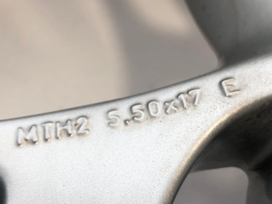 BMW K 1200 RS [2002] - Tagumine velg 5.5 x 17"