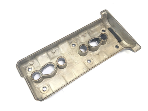 Yamaha YZF R1 RN01 [1998] - víko ventilu