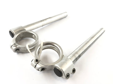 Ducati 1098 S H7 [2009] - Fum řídítek vlevo a vpravo