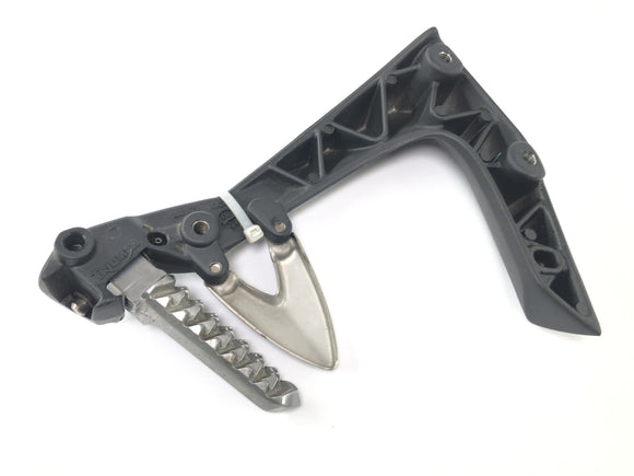 Triumph Sprint St 1050 [2005]  - ホルダーフットレストの乗客との小児用フットレスト右