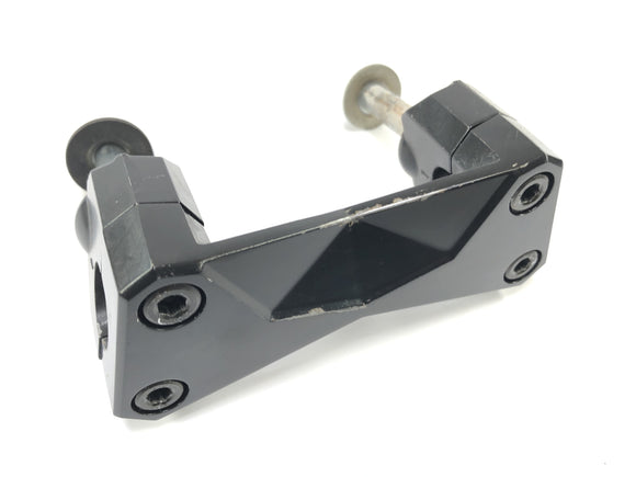 Kawasaki Z 1000 ZRT00A [2006] - Riser handlebar mount