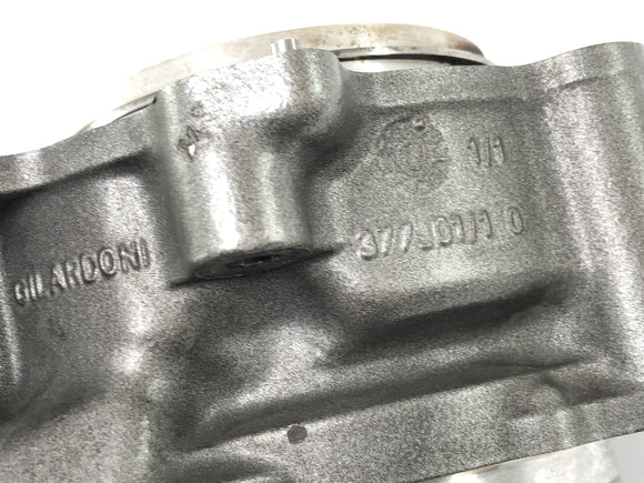 Aprilia SL 1000 Falco PA [2000] - Cilindro con pistones en el frente