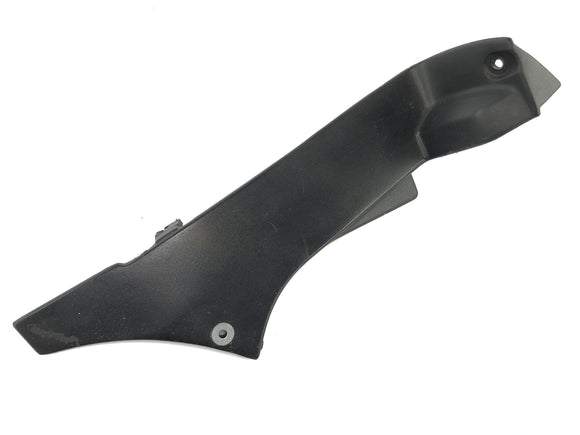 Honda CBR 900 RR SC28 [1994] - Sisäinen verhous ohjaamon vasemmalle ja oikealle