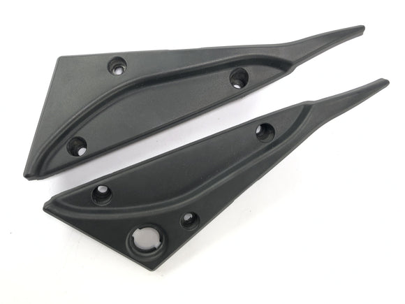 Moto Guzzi Stelvio 1200 4V [2009] - Obaldingové pláště vlevo a vpravo