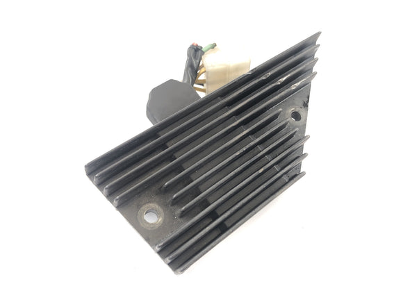 Honda CBX 650 E RC13 [1983] - Regler Gleichrichter Spannungsregler