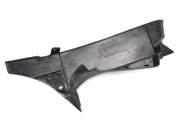 Honda CBR 900 RR SC28 [1994] - Sisäinen verhous ohjaamon vasemmalle ja oikealle