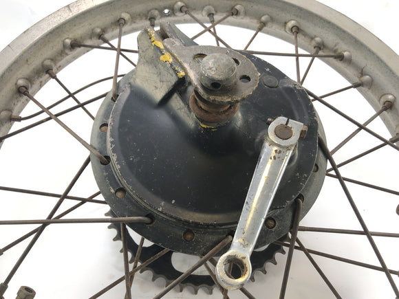 Yamaha XT 500 1U6 [1981] - Bakhjulkanten med bromstrumma