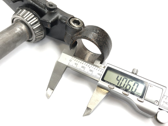 Honda CBR 1000 F SC24 [1991] - мост вилки ниже