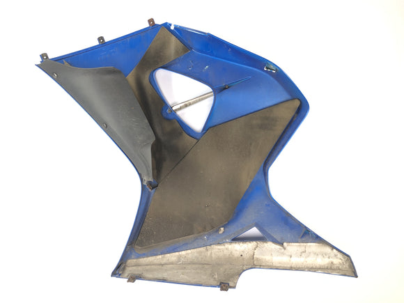 Triumph Sprint St 1050 [2005]  - サイドクラッディング右服