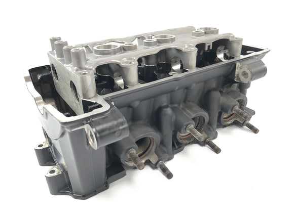 Triumph Street Triple R 675 D67LD [2010] - головка цилиндра