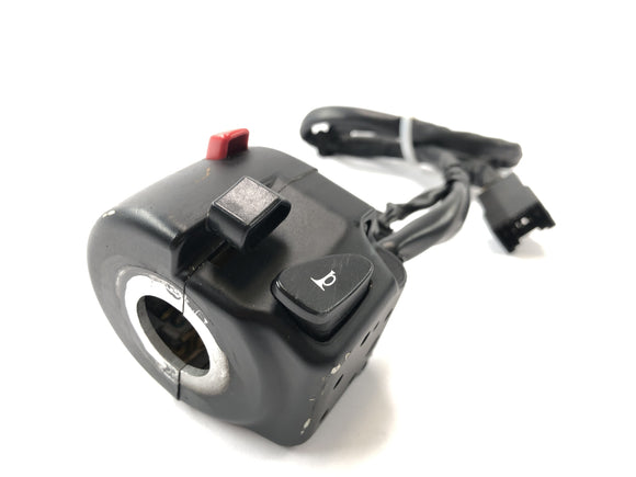 Suzuki VZ 1500 WVCU [2011] - Bryter på styret passer til venstre