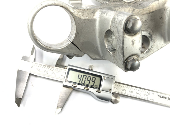 Kawasaki ZR7 ZR750F [1999] - Gabelbrücke oben Lenkerhalterung