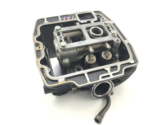 Kawasaki VN 800 Classic [2000] - Цилиндр головки цилиндров сзади