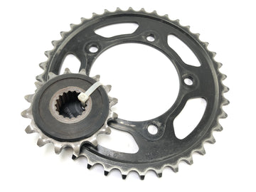 Aprilia RSV4 1000 [2010] - Rueda de piñón y cadena