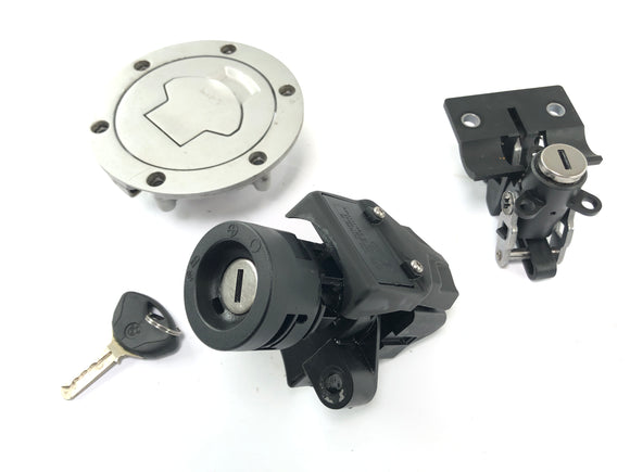 BMW R 1200 ST R1ST [2006] - Slotenmakersvulling Lock onder de slotvergrendelingsset van de borgtank