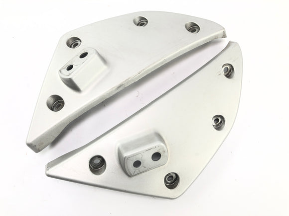 BMW F 650 GS R13 [2002] - z kolei sygnalizacja okładziny po lewej i prawej stronie