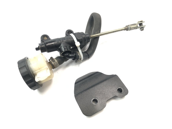 Triumph Daytona 900 T300 [1996] - Hinterradbremspumpe Bremspumpe hinten