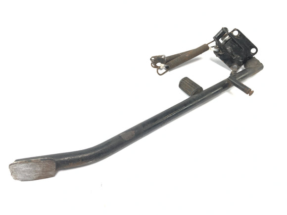 Moto Guzzi California III VY Integrale [1990] — Боковая подставка с пружинным рычагом.