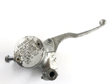 Kawasaki VN 1500 A [1995] - Armaty řídítek na pravém brzdovém čerpadlu s brzdovou pákou - 0