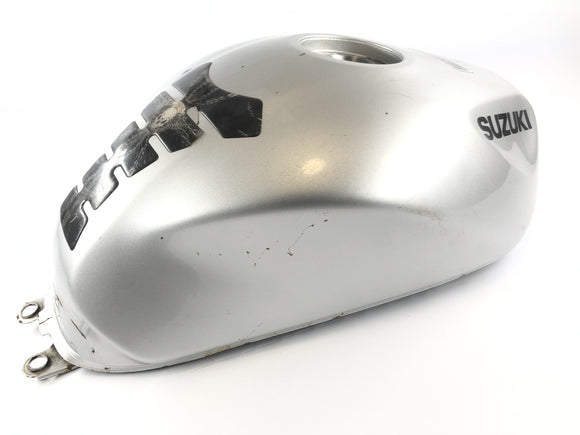 Suzuki GSF 1200 S Bandit WVA9 [2003] - Tank Benzintank mit Beule