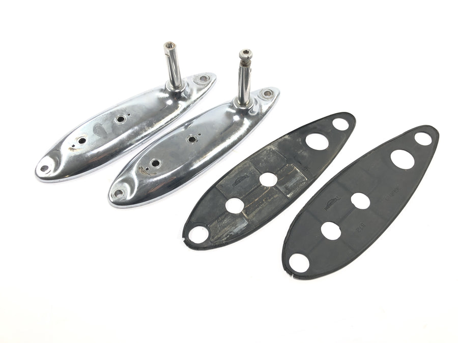 Triumph Adventurer 900 T309RT [1998] - Rear fender bracket, indicator bracket pair