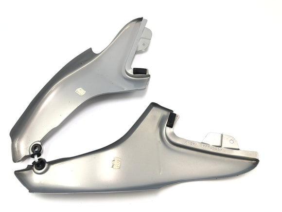 BMW R 1200 CL K30 [2003]  - 左右のフレームのクラッディングのクラッディングの側面部分のcladdingの開口部