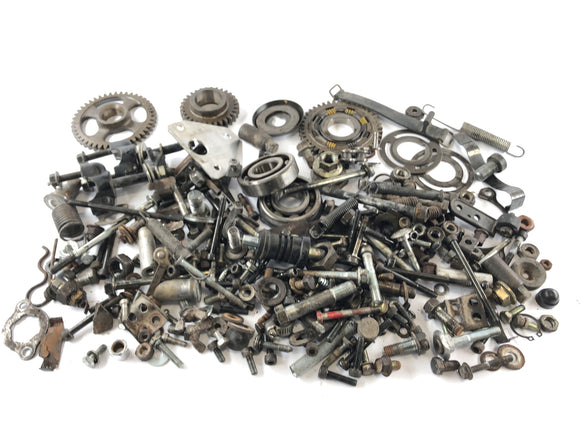 Yamaha XT 600 Zenere 34L [1985] - Skruer og restdeler er konvolidert