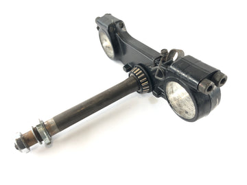 SUZUKI GSX -R 1100 W GU75 C [1993] - Vorkbrug hieronder