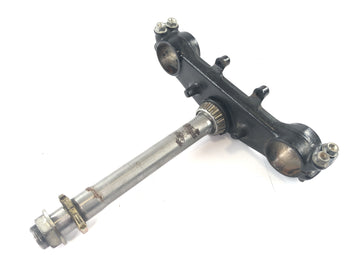 Honda NX 650 RD08 [1995] - Fork Bridge ниже.