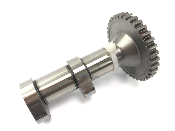 KTM 1050 Adventure [2017]  - 背面にあるカムシャフトアウトレットカムシャフトシリンダー