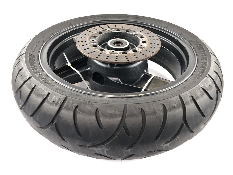 Kawasaki GPZ 1100 ZXT10E [1997] - rear wheel rim behind