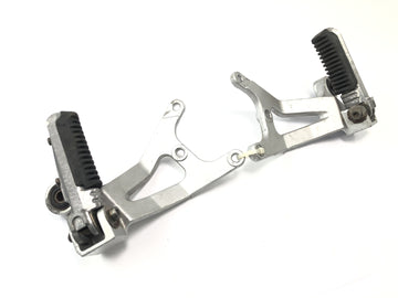 Suzuki GSX-R 1100 W GU75 C [1994] - Systém opěrky nohou spolujezdce vpravo a vlevo - 0