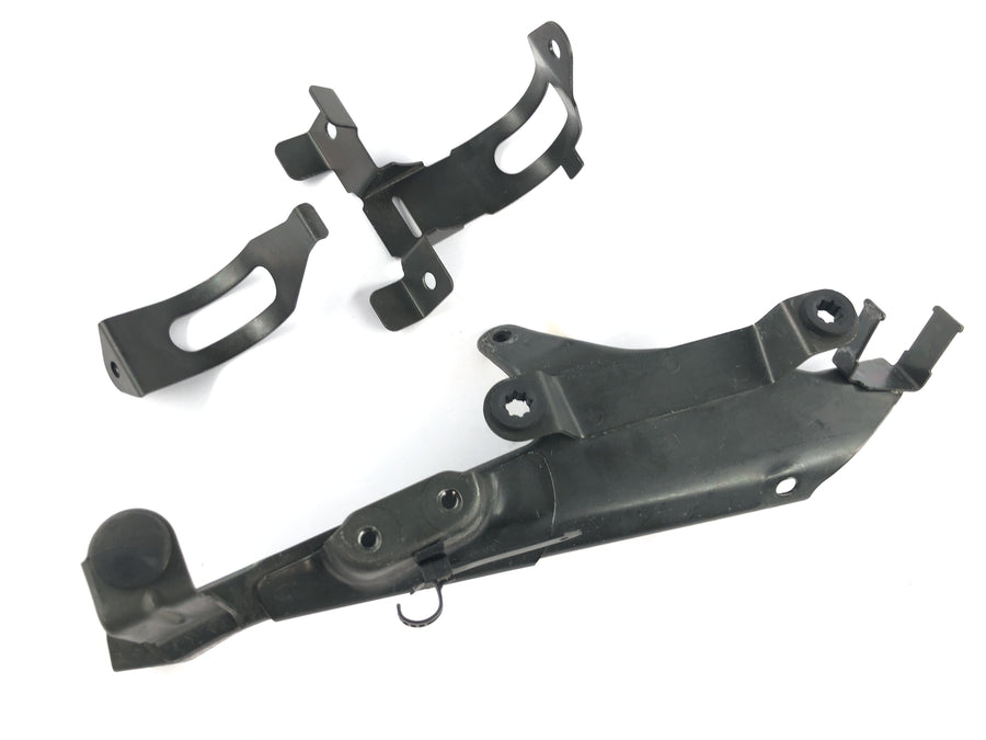 Suzuki Intruder VL 1500 AL [2000] - Aggregatehalter