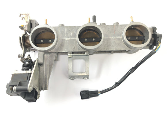 Triumph Speed Triple 1050 515NJ [2007] - Corpo farfallato