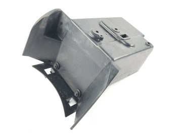 Kawasaki VN 1600 Средняя полоса Vnt60b [2005] - Крыша аккумулятора - 0