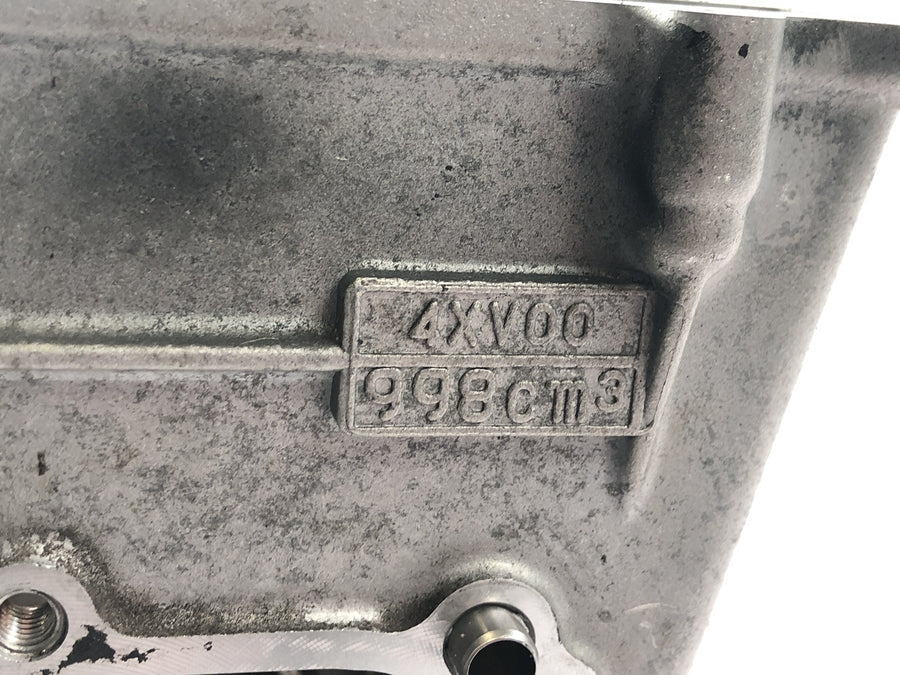 Yamaha YZF R1 RN04 [2001] - Блок цилиндров, картер двигателя с поршнями