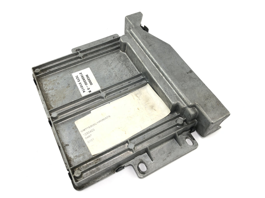 TRIUMPH DAYTONA 955I T595 [1998] - Moottorin ohjausyksikkö ECU CDI-yksikkö