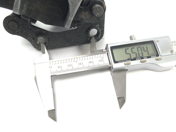 Kawasaki Zr7 Zr750F [1999] - Jarrukäyttöinen jarrujen pihdit vasemmalla etuosassa