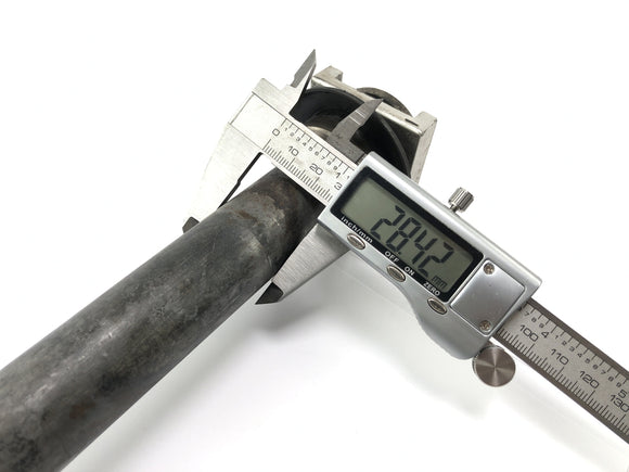 Yamaha YZF R1 RN09 [2003] - Oś tylnej koła śrub osi koc