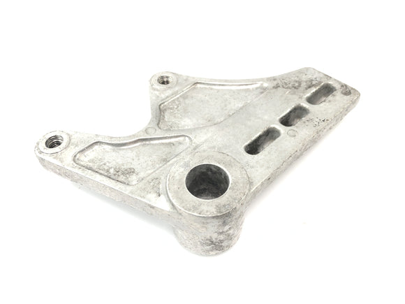 Suzuki GSX-R 1100 W GU75 C [1994] - Kotva pro upevnění zadního brzdového třmenu