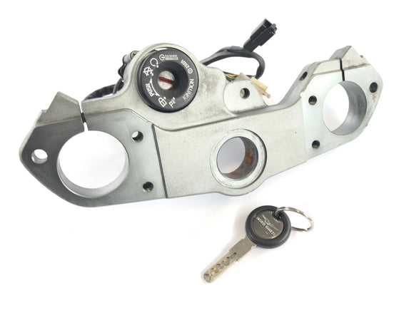 Moto Guzzi Norge 1200 [2006] - Tacho Cockpit Lock Lock Lock для Gabelbrücke выше CDI