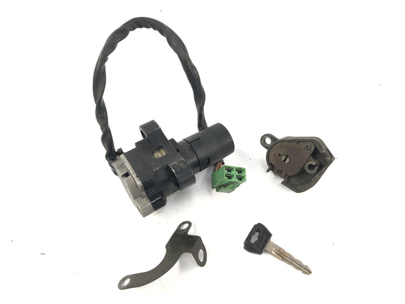 Suzuki GSX R 1100 GV73B [1990] - Замок зажигания