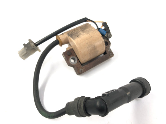 Yamaha XT 550 5y3 [1982] - zapalovací cívka se zapalovací svíčkou